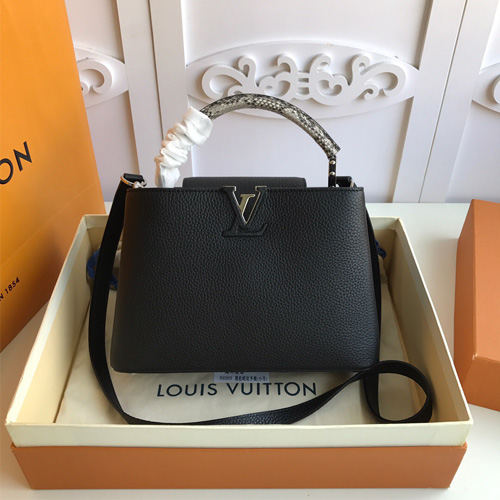 루이비통 카퓌신 BB N92039 블랙