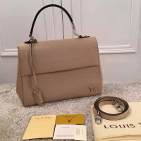 루이비통 M41301-4 에삐 클루니MM