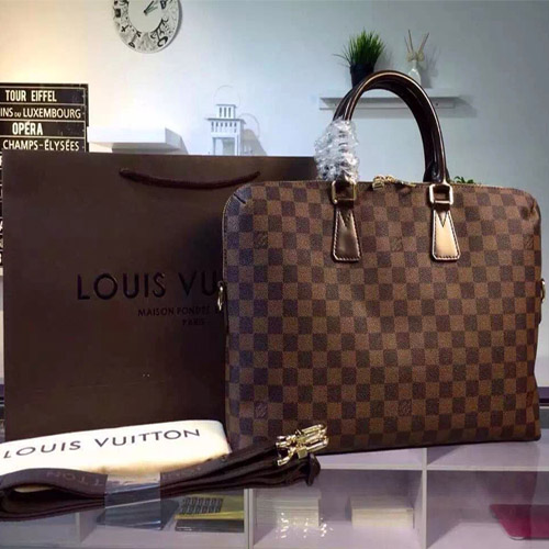 루이비통 포르테 다큐먼트 주르 N42242