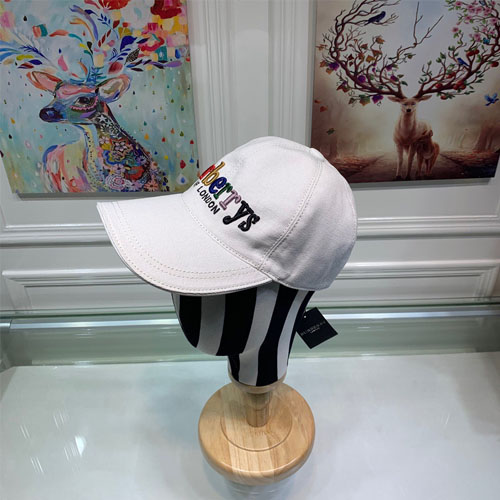 버버리 신상 모자 22154105-2