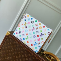 루이비통 토일레트리 파우치  M13746