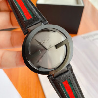 구찌 남여공용 시계 G33392 42MM