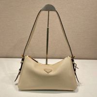 프라다 에메 미디엄 가죽 숄더백 1BC229-2