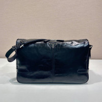 프라다 가죽 숄더백 2VH187