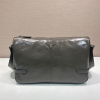 프라다 가죽 숄더백 2VH187