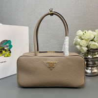 프라다 미디엄 가죽 토트 백 1BB126-2