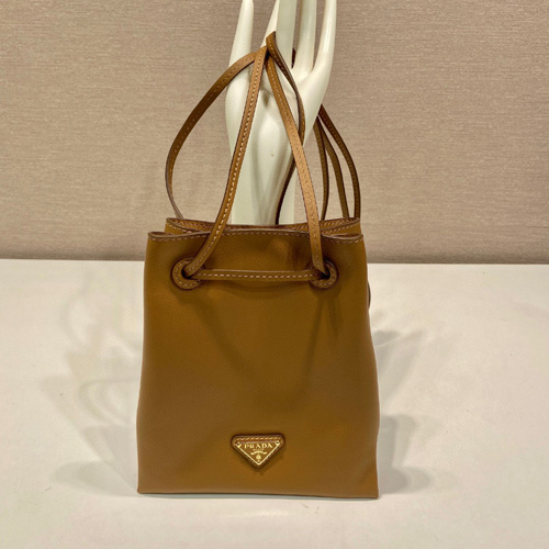 프라다 가죽 미니 숄더백 1BH221-3