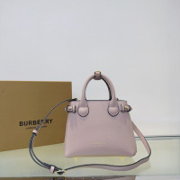 버버리 스몰 배너 토트백 80571311-2