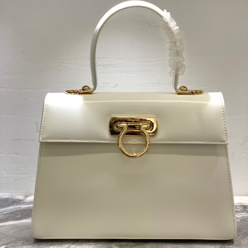 페레가모 켈리 탑핸들백 212181 화이트