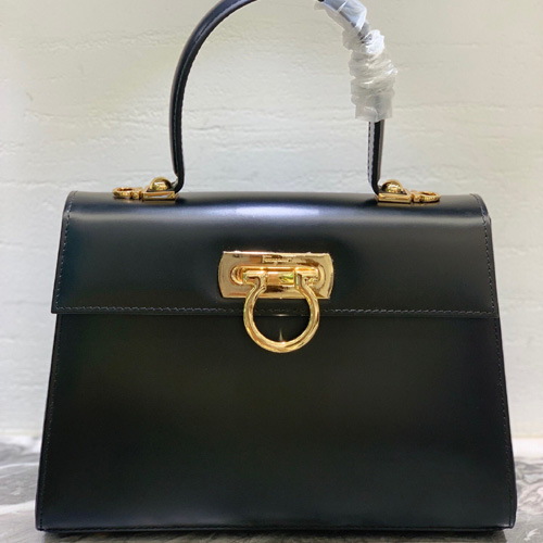 페레가모 켈리 탑핸들백 212181 블랙