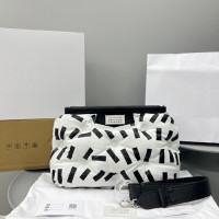 마르지엘라 글램 슬램 미듐 숄더백 MM3355 멀티