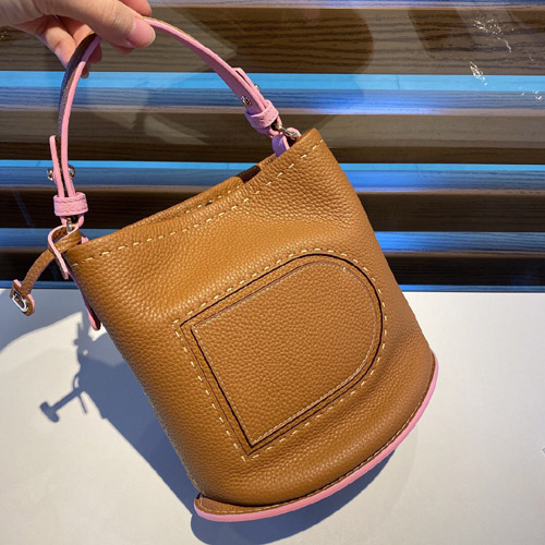 델보 핀 미니 버킷백 AA201020-5 카멜