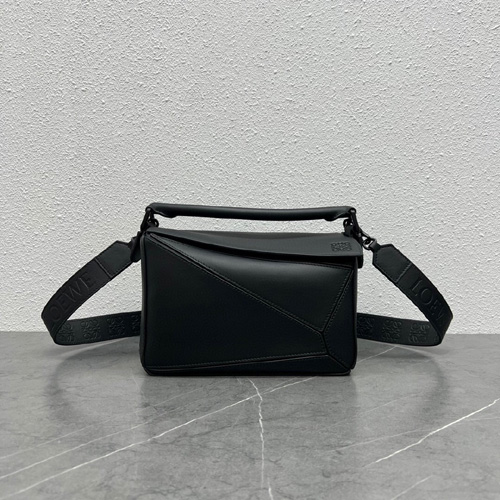 로에베 퍼즐백 스몰 61022-7