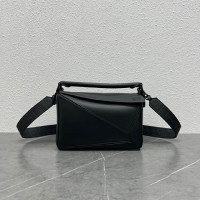 로에베 퍼즐백 스몰 61022-7