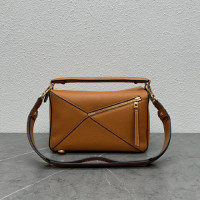 로에베 퍼즐백 미듐 11023-5