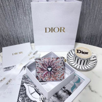 디올 NATURE BALLET 반지갑 S0178 그레이