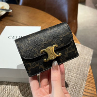 셀린느 트리오페 카드 지갑 60039 브라운