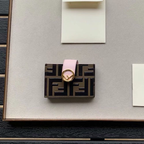 펜디 신상 카드 지갑 8M0301 핑크