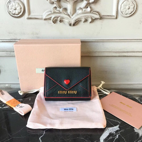 미우미우 마드라스 러브 월렛 5MH020 블랙