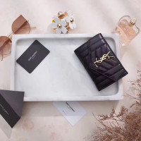 입생로랑 17S/S 플랩 프론트 지갑 437471 블랙