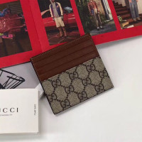 구찌 신상 카드지갑 524787 브라운