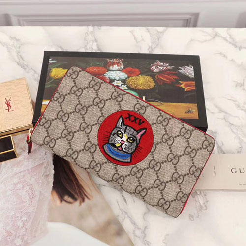 구찌 18S/S 슈프림 보스코 패치 장식 장지갑 506279