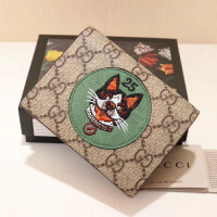 구찌 18S/S 슈프림 보스코 패치 장식의 카드 ‎506277