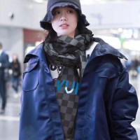 루이비통 신상 스카프  MP2362-1