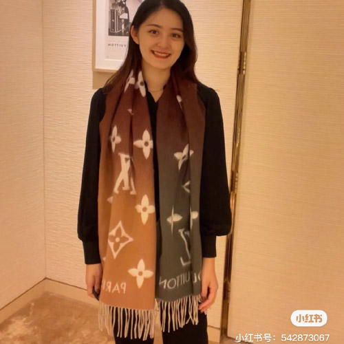 루이비통 신상 스카프  MP2336