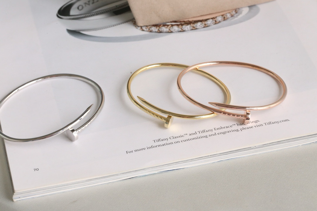 까르띠에 VK골드 못팔찌 SM CA92556