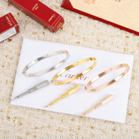 까르띠에 신상 팔찌 CA92551