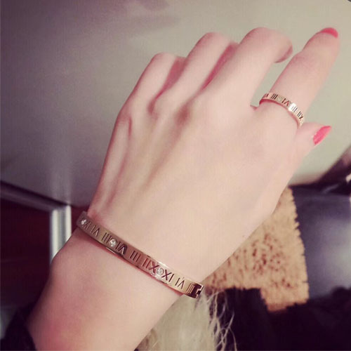 티파니앤코 신상 팔찌 TF2759