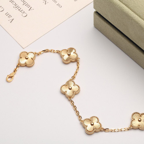 반클리프 신상 팔찌 D99502-8