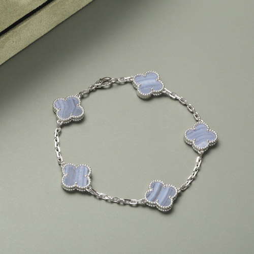 반클리프 신상 팔찌 D99502-4