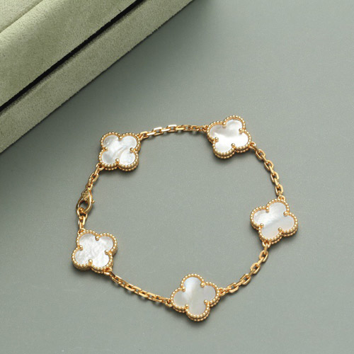 반클리프 신상 팔찌 D99502-2