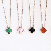 반클리프 클로버 목걸이 D99501