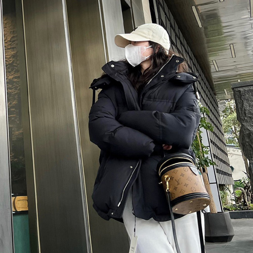 아미 남여공용 신상 패딩 AM33001 블랙