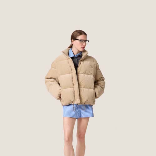 미우미우 남여공용 패딩 MIU0080