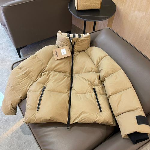버버리 여성용 패딩  BR24022 베이지