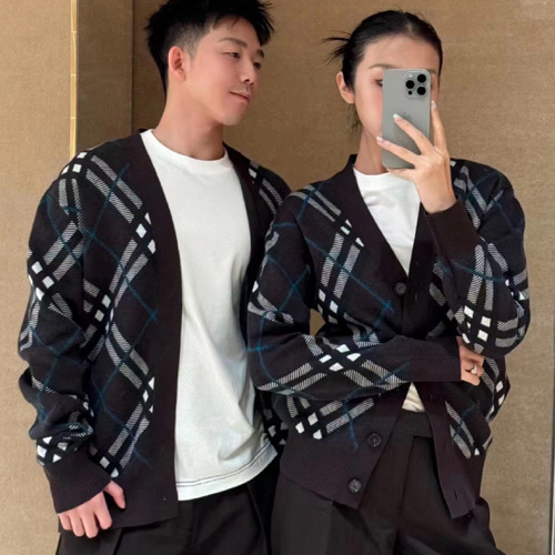 버버리 남여공용 가디건  BR24008