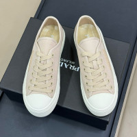 프라다  여성용 스니커즈 F0922-1
