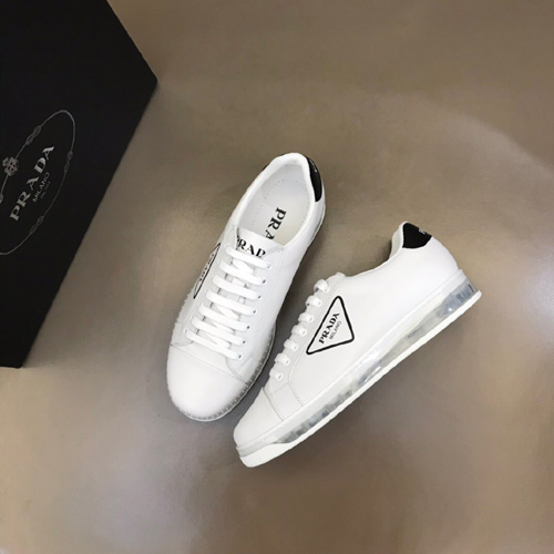 프라다  남성용 스니커즈  F0914-3