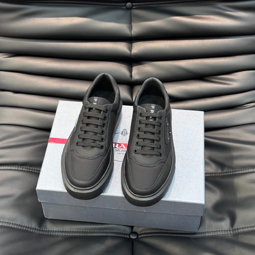 프라다 남성용 스니커즈 F0901-1