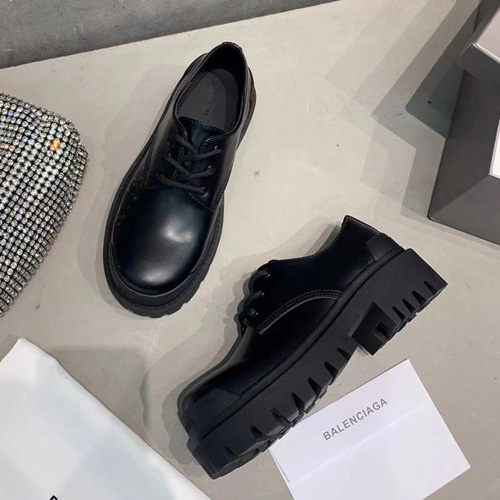 발렌시아가 남여공용 구두 656071