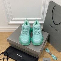 발렌시아가 남여공용 신상 트리플S  653818-4